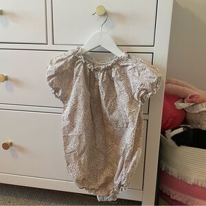 Huttelihut Floral Romper Size 18 Months